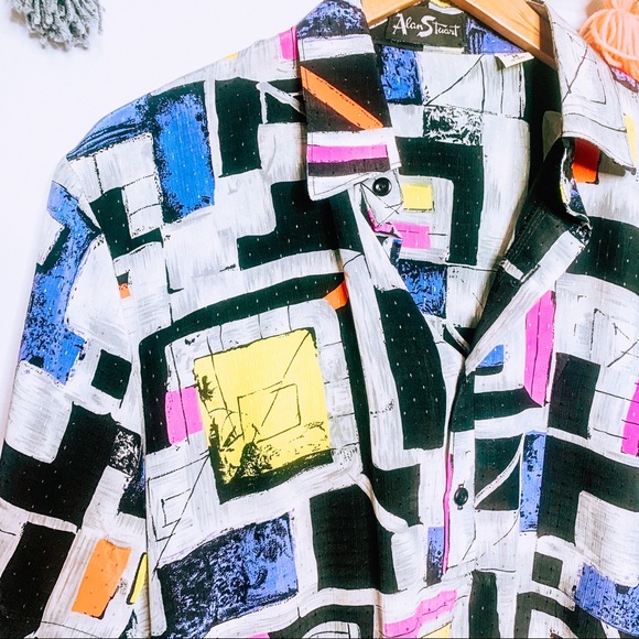 VINTAGE streetwear purple silk geometric polo - Picture 2 of 10